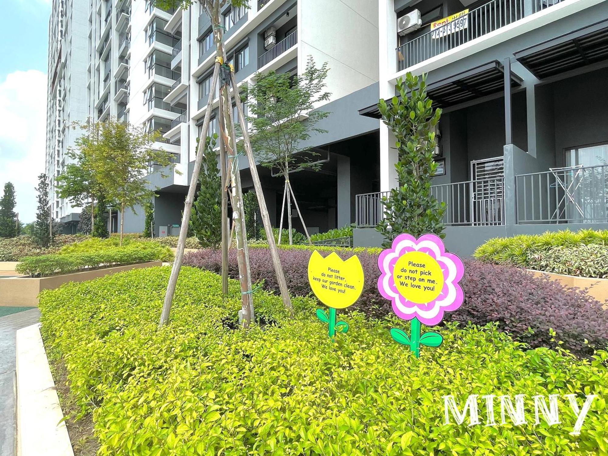 Mrt Balcony Netizen Couple Friendly #29 Apartment Cheras Bagian luar foto